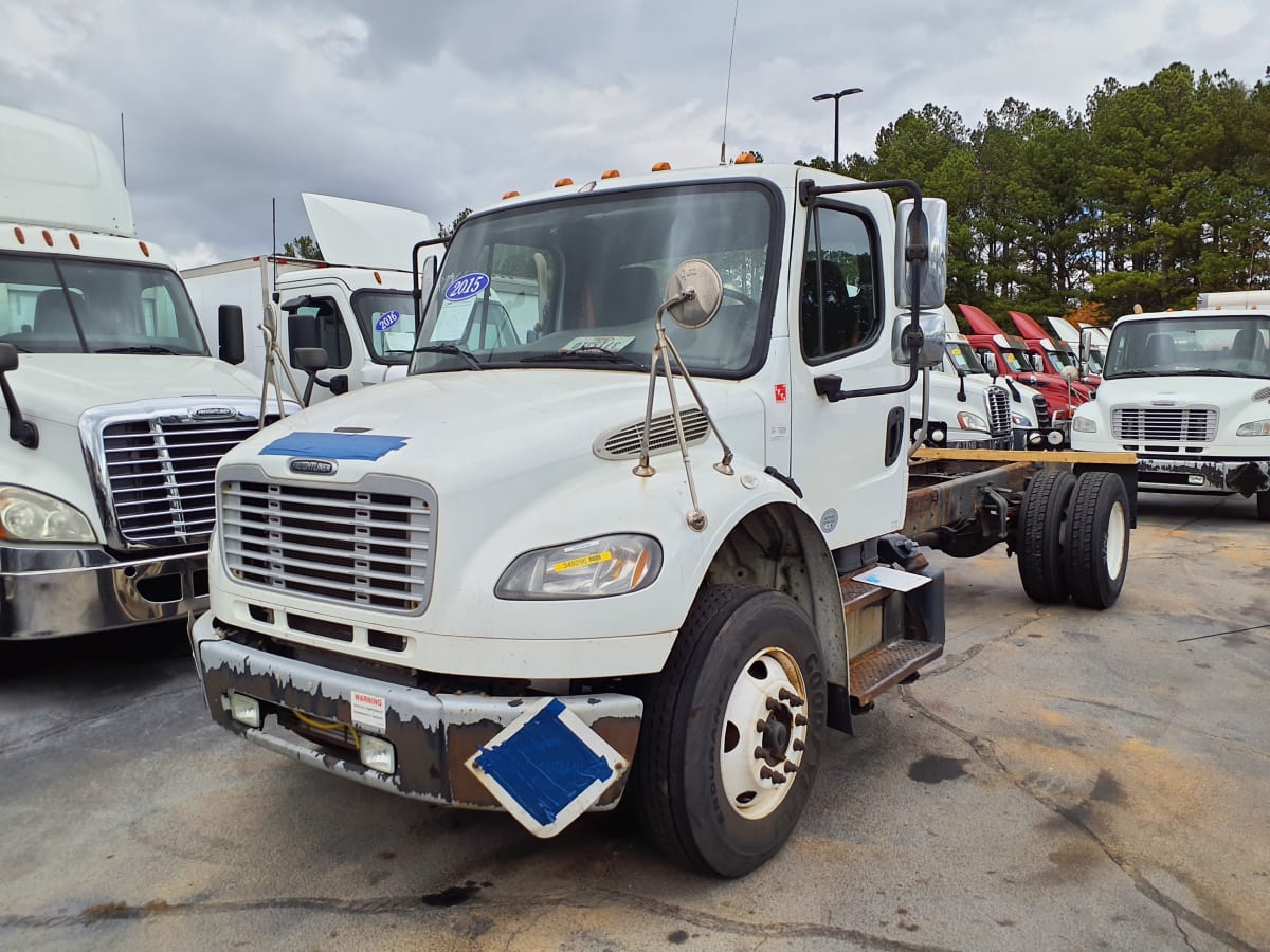 2015 Freightliner/Mercedes M2 106 349296