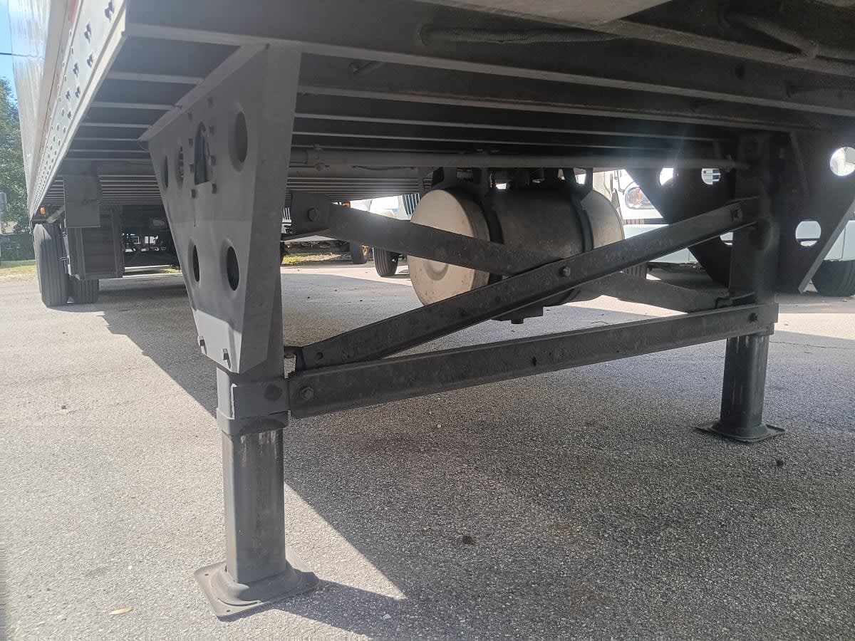 2016 Utility Trailers VS2RA 53/162/102 350377