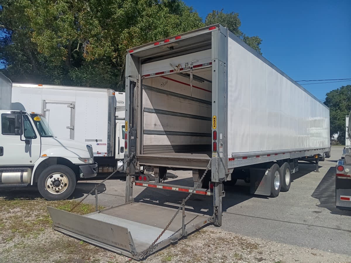 2016 Utility Trailers VS2RA 53/162/102 350377
