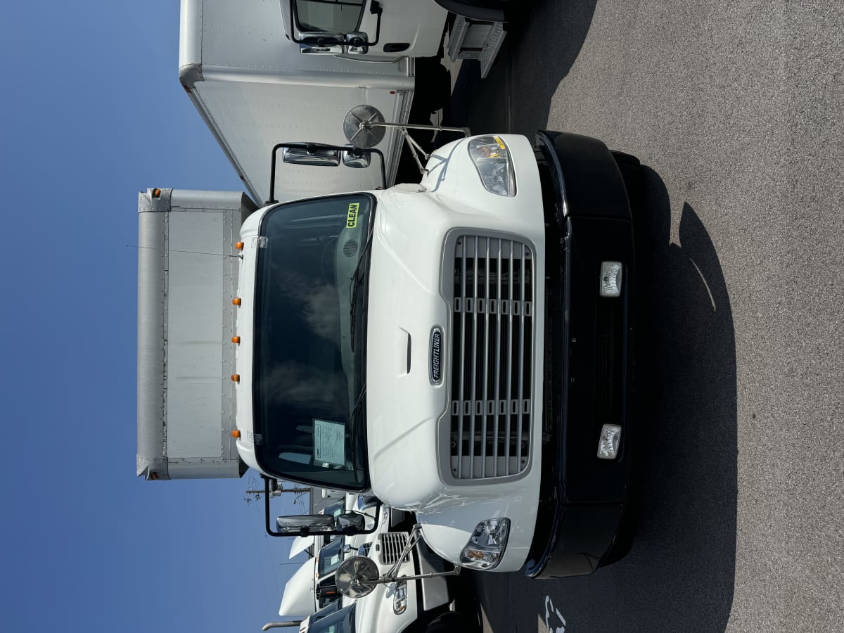 2016 Freightliner/Mercedes M2 106 350967