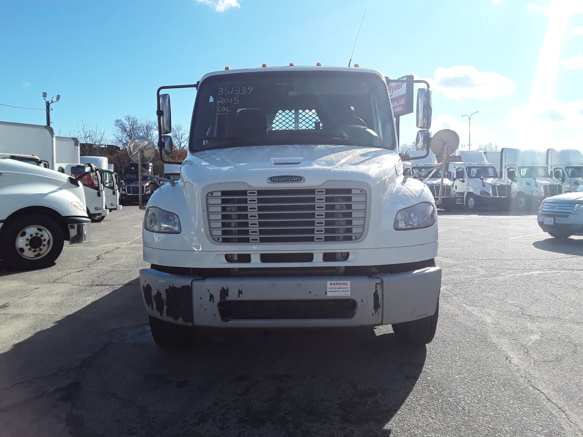 2015 Freightliner/Mercedes M2 106 351339