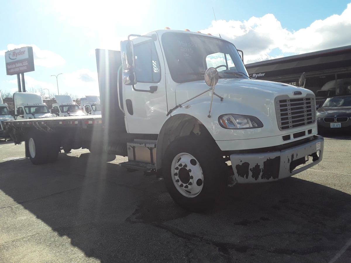 2015 Freightliner/Mercedes M2 106 351339