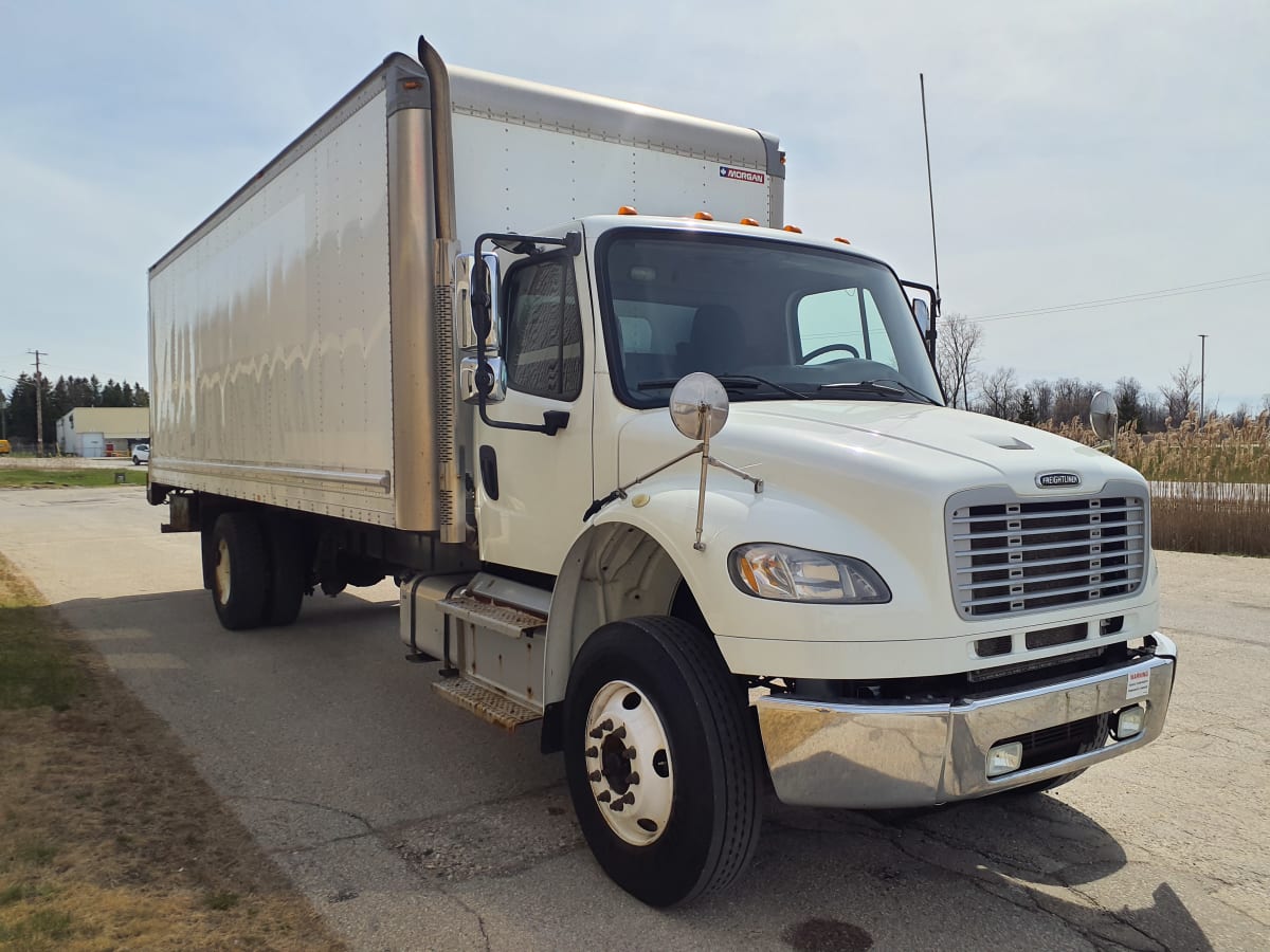 2015 Freightliner/Mercedes M2 106 352023