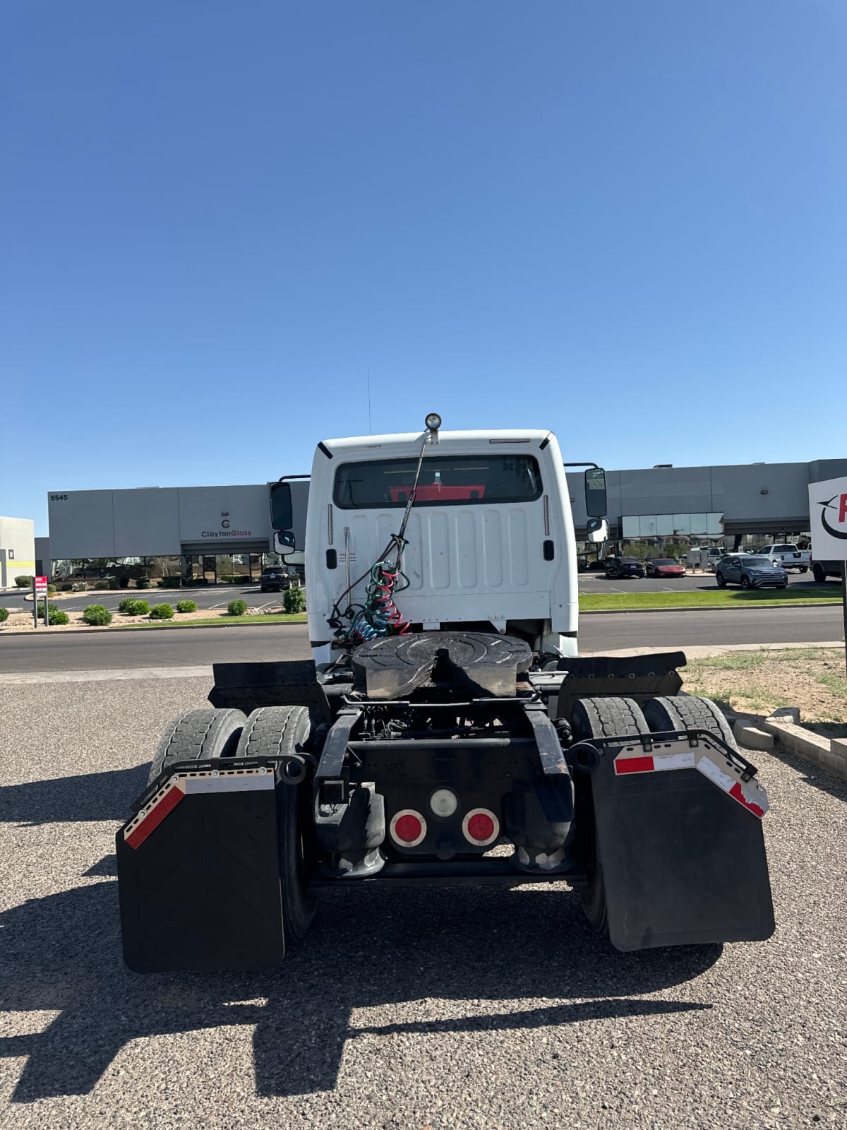 2016 Freightliner/Mercedes M2 106 352081