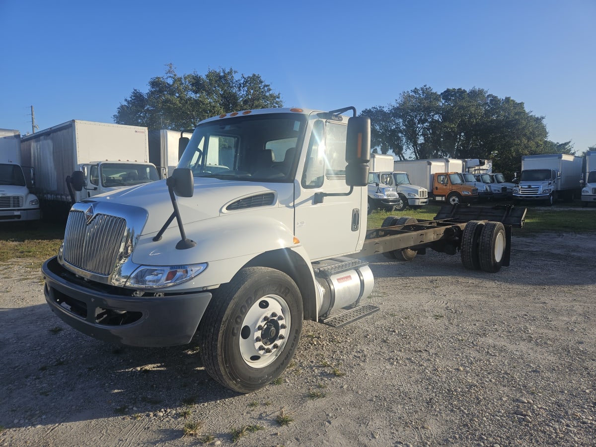 2015 Navistar International 4300 352793