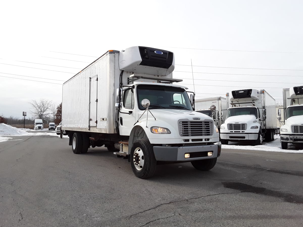 2015 Freightliner/Mercedes M2 106 352995