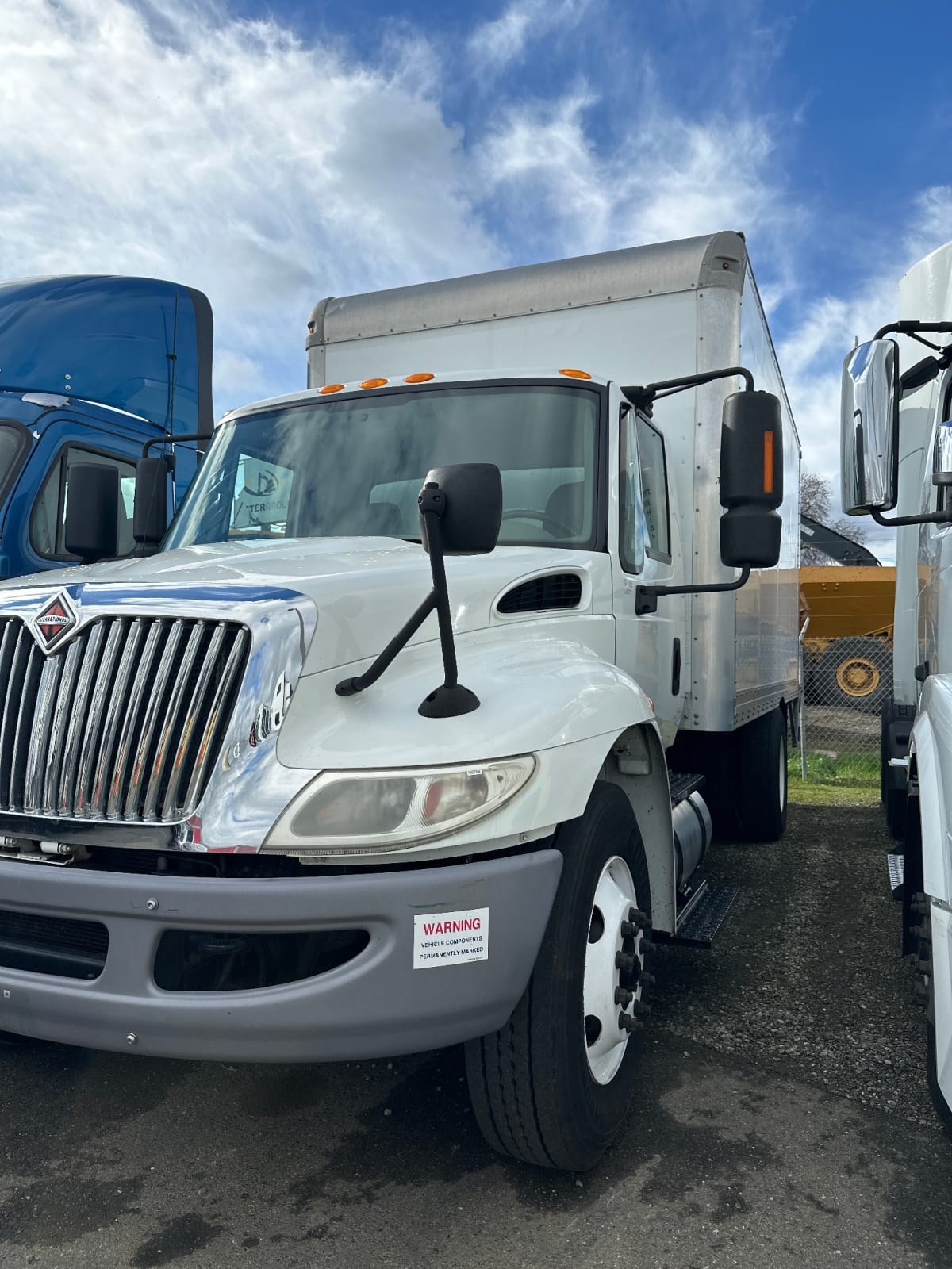 2015 Navistar International 4300 353704