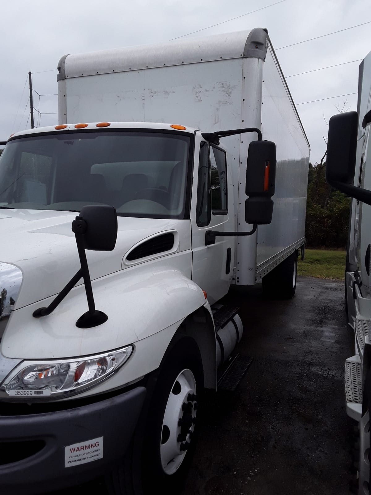 2015 Navistar International 4300 SBA 353929