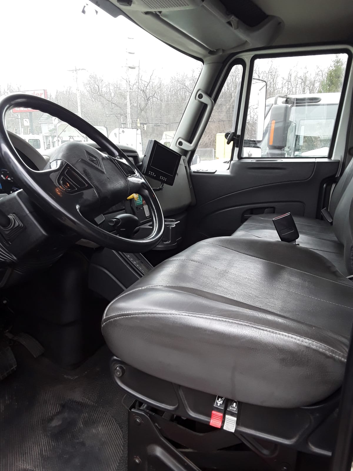 2015 Navistar International 4300 354012