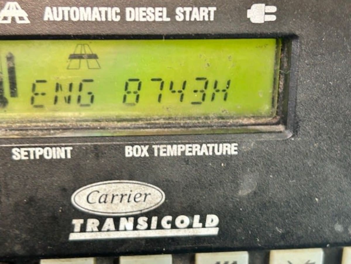 2015 Freightliner M2 106 - image 8