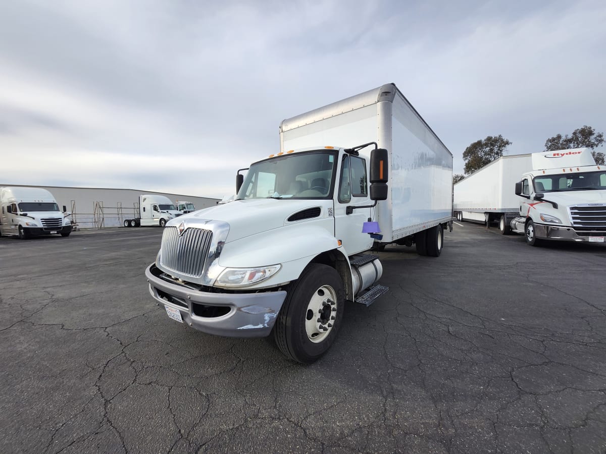 2015 Navistar International 4300 354103