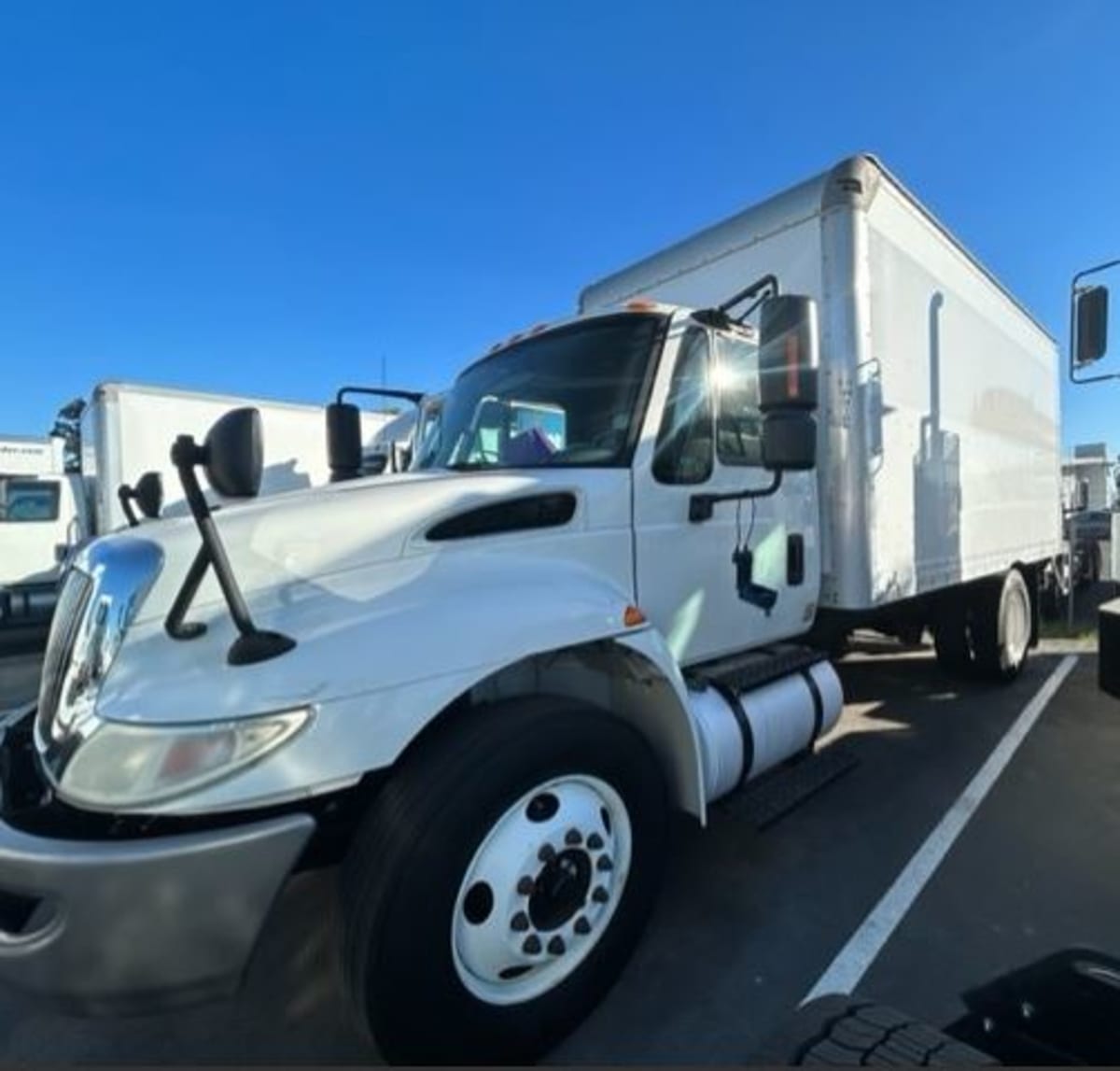 2015 Navistar International 4300 354105