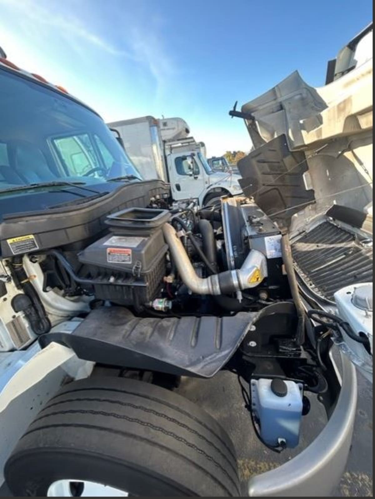 2015 Navistar International 4300 354105