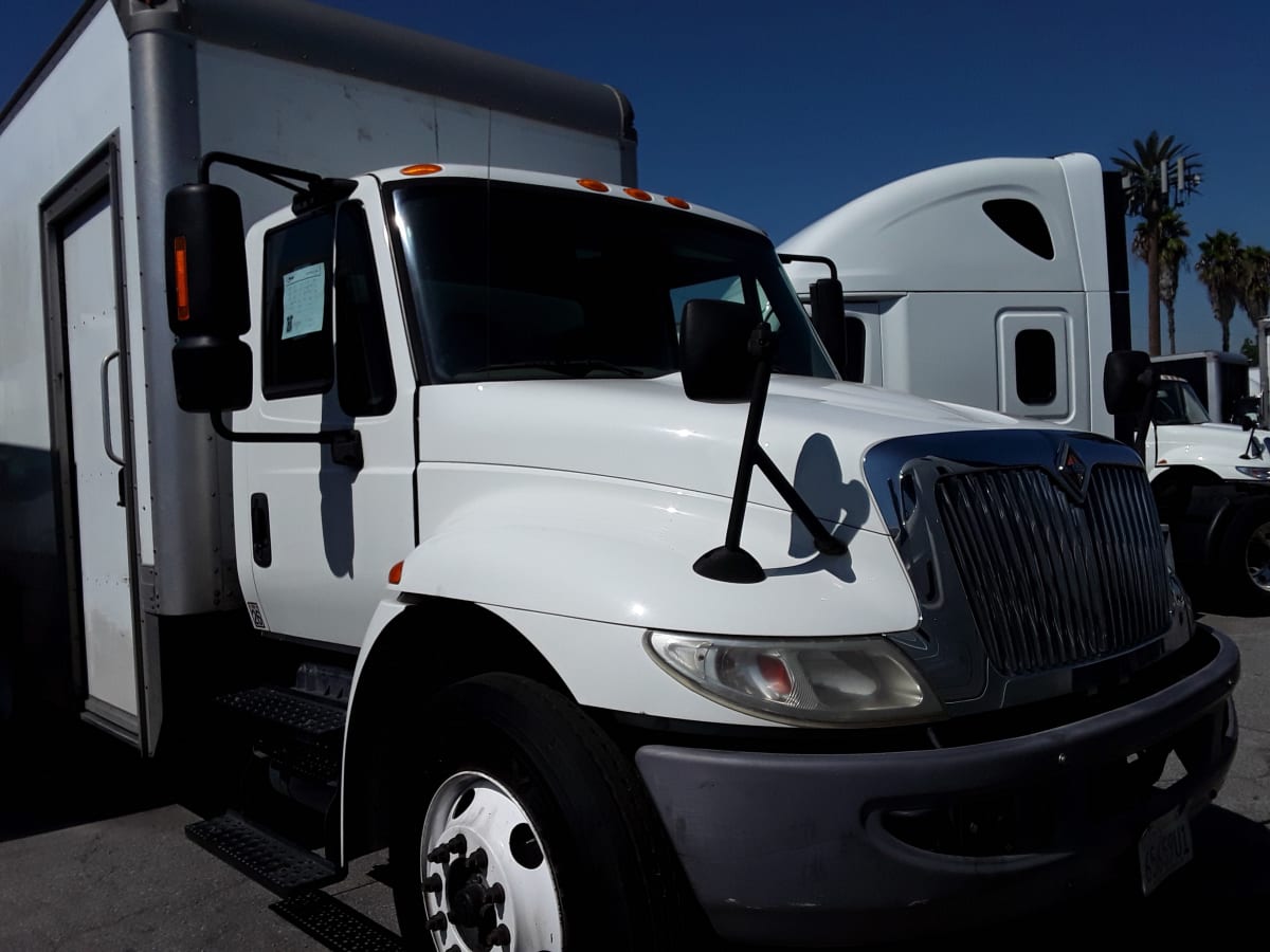 2015 Navistar International 4300 354583