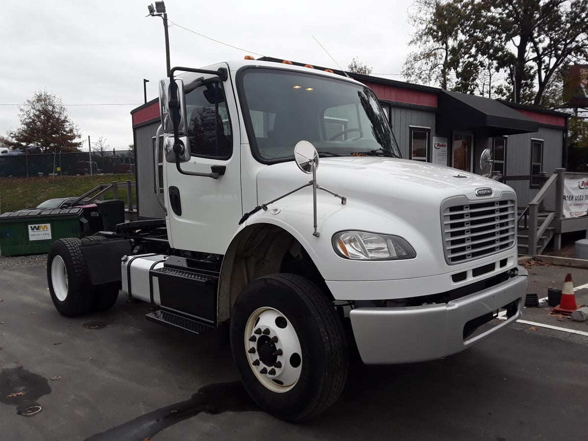 2016 Freightliner/Mercedes M2 106 354833