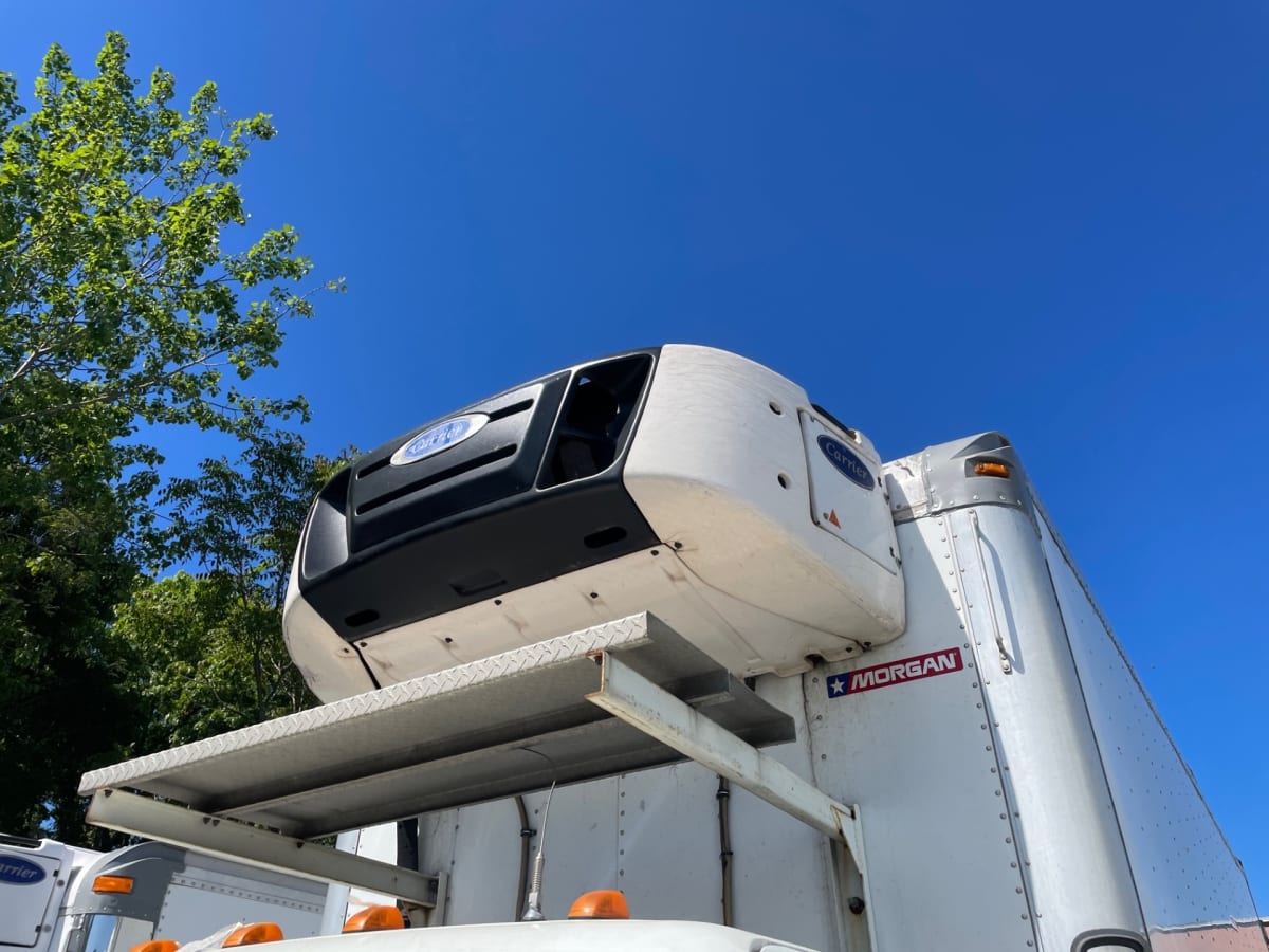 2016 Freightliner/Mercedes M2 106 356083