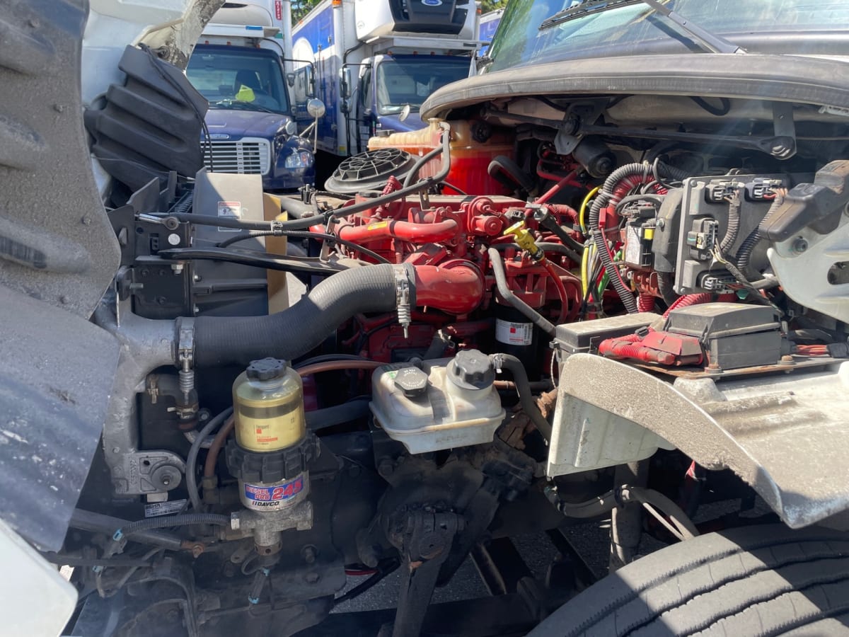 2016 Freightliner/Mercedes M2 106 356083