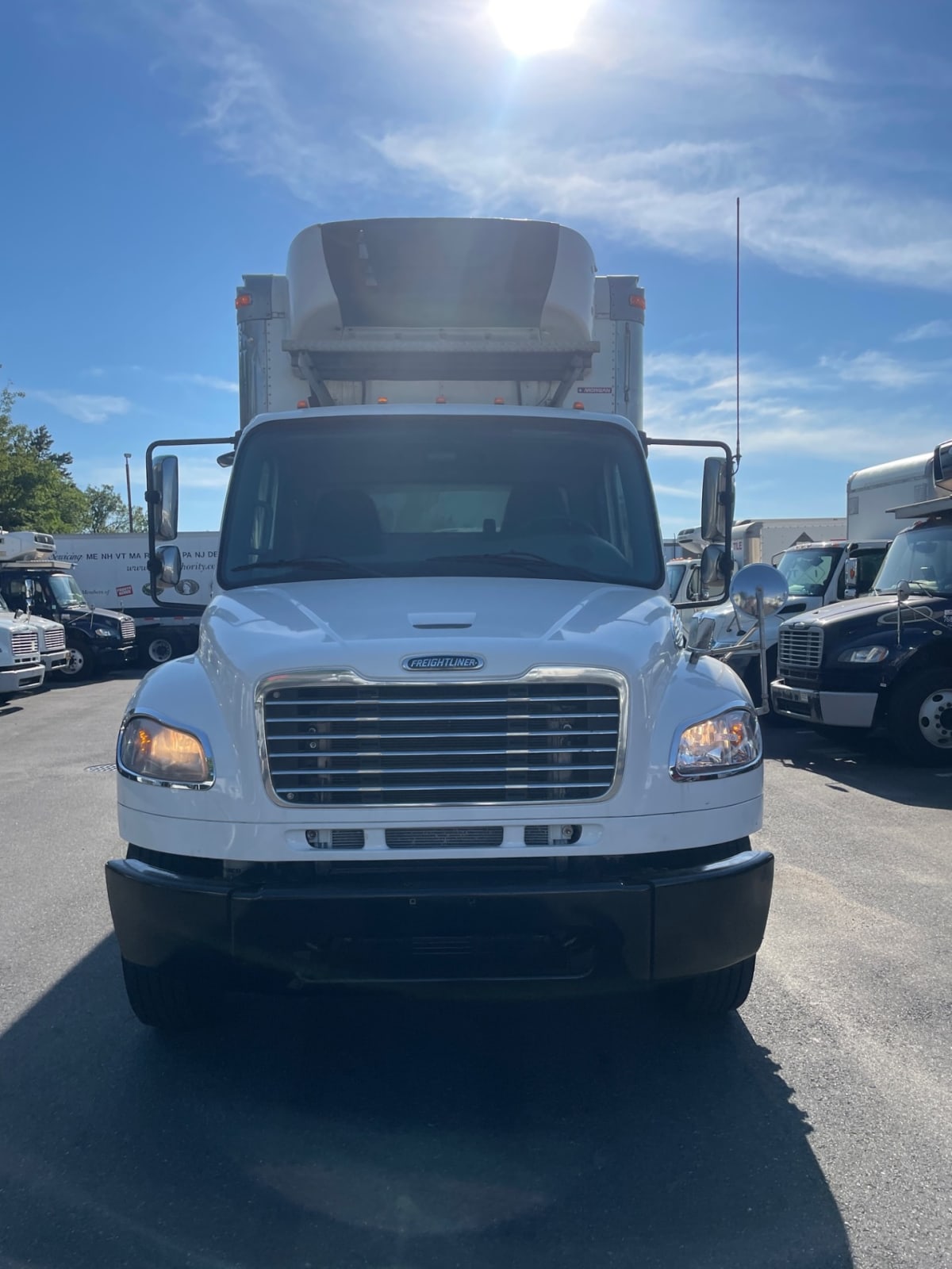 2016 Freightliner/Mercedes M2 106 357195
