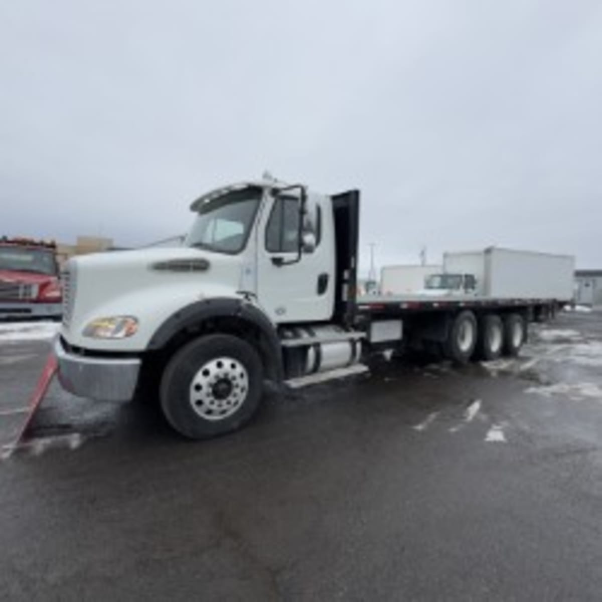 2016 Freightliner/Mercedes M2 112 357624
