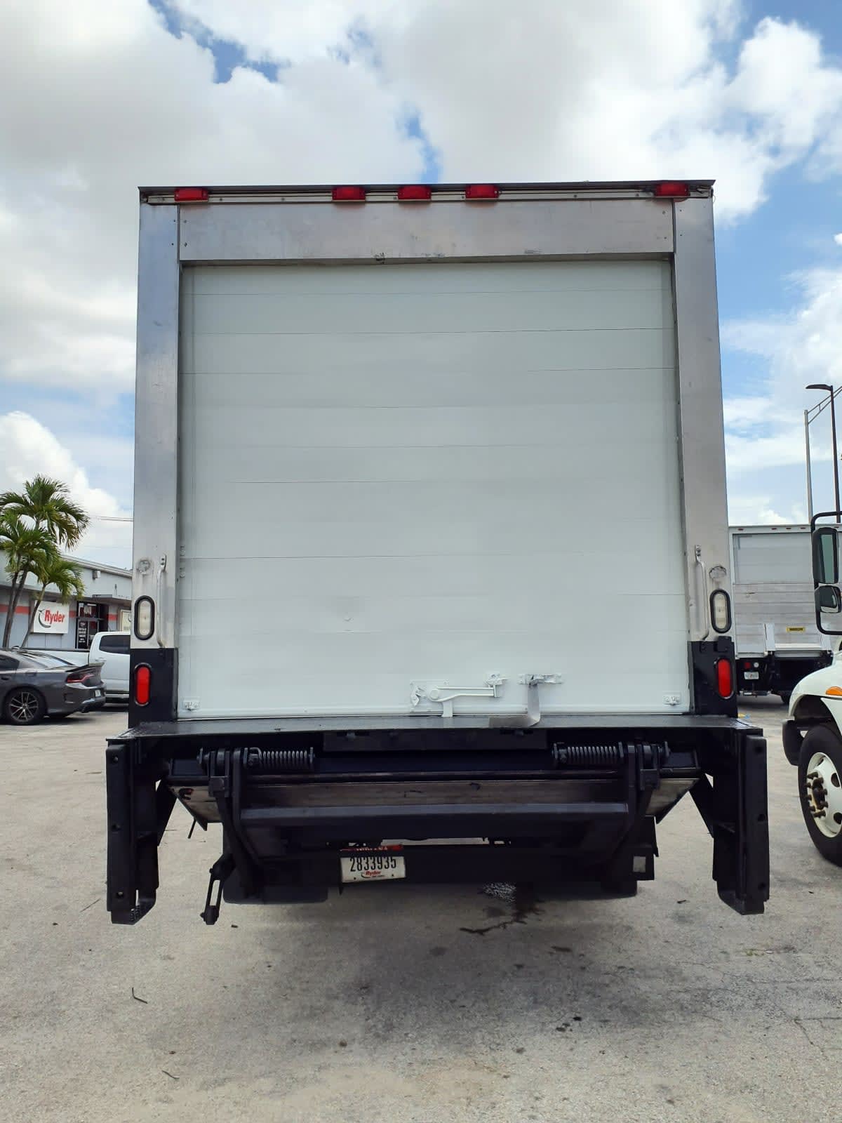 2016 Freightliner M2 106 in Miami, FL — photo 5