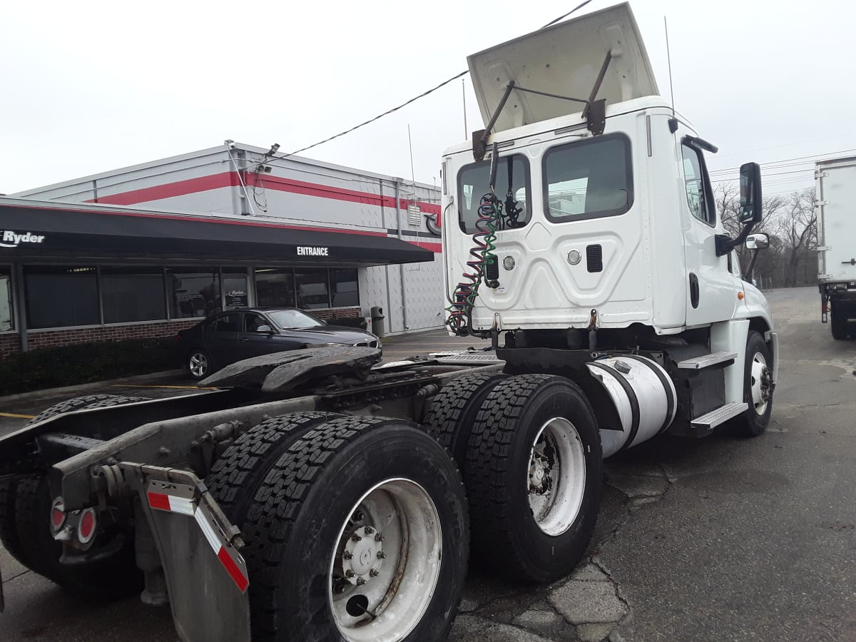 2016 Freightliner/Mercedes CASCADIA 125 358042