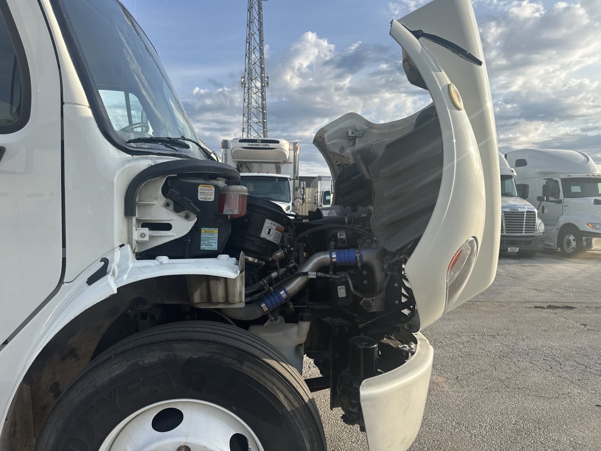 2016 Freightliner/Mercedes M2 106 358387