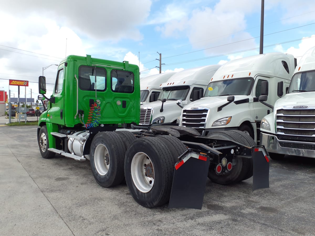 2016 Freightliner/Mercedes CASCADIA 125 358643