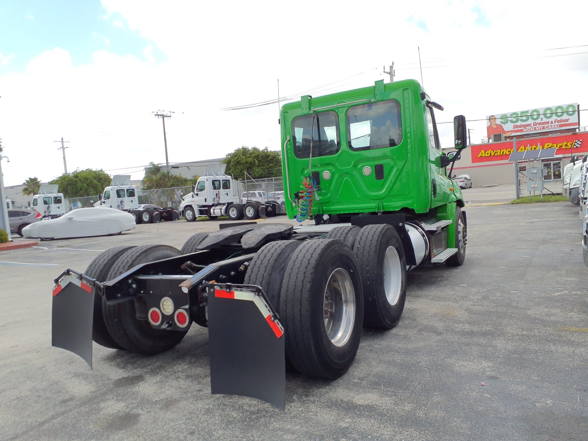 2016 Freightliner/Mercedes CASCADIA 125 358643