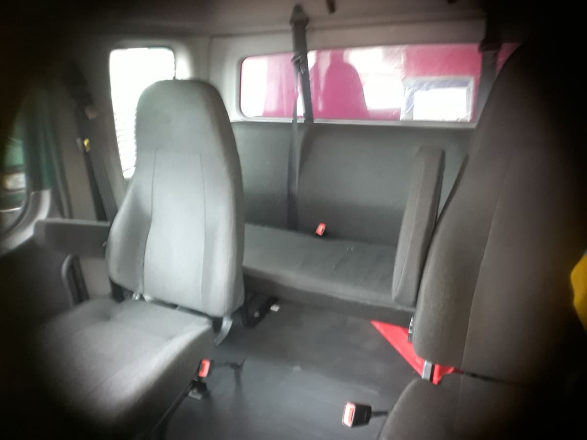 2016 Freightliner M2 106 358973