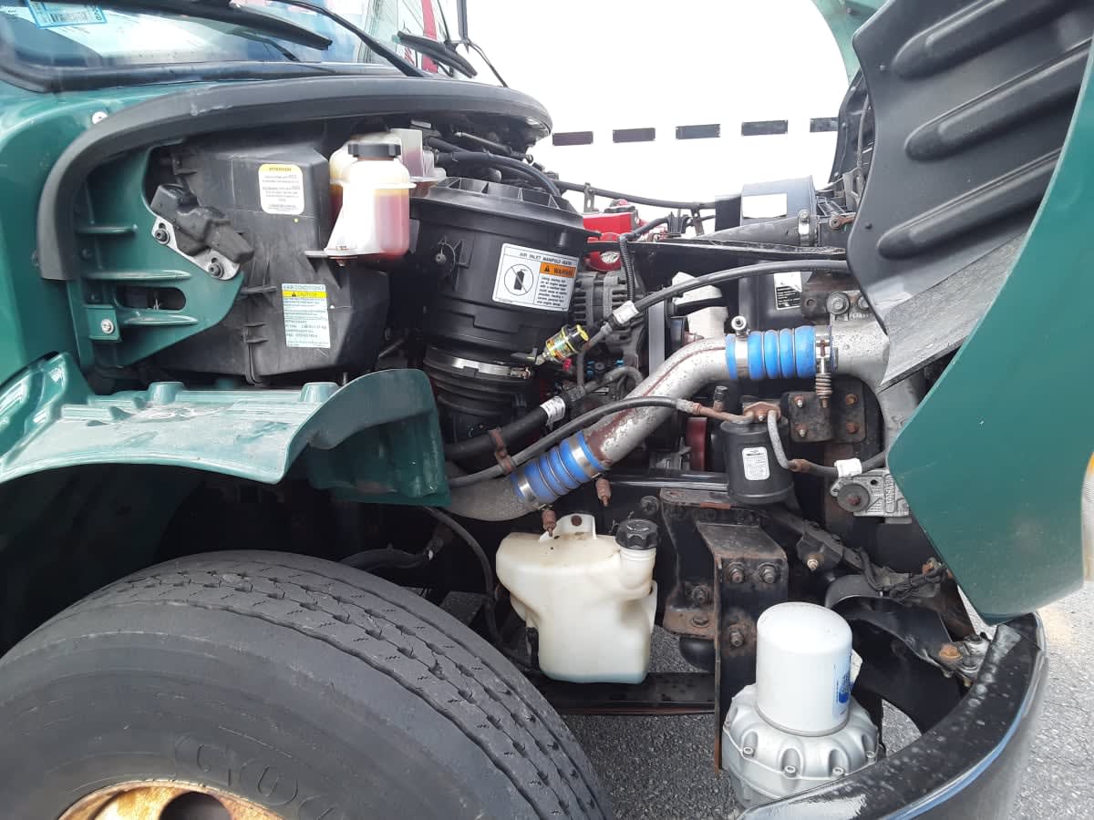 2016 Freightliner M2 106 358976