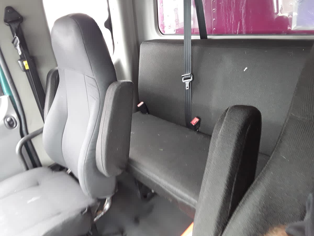 2016 Freightliner M2 106 358979