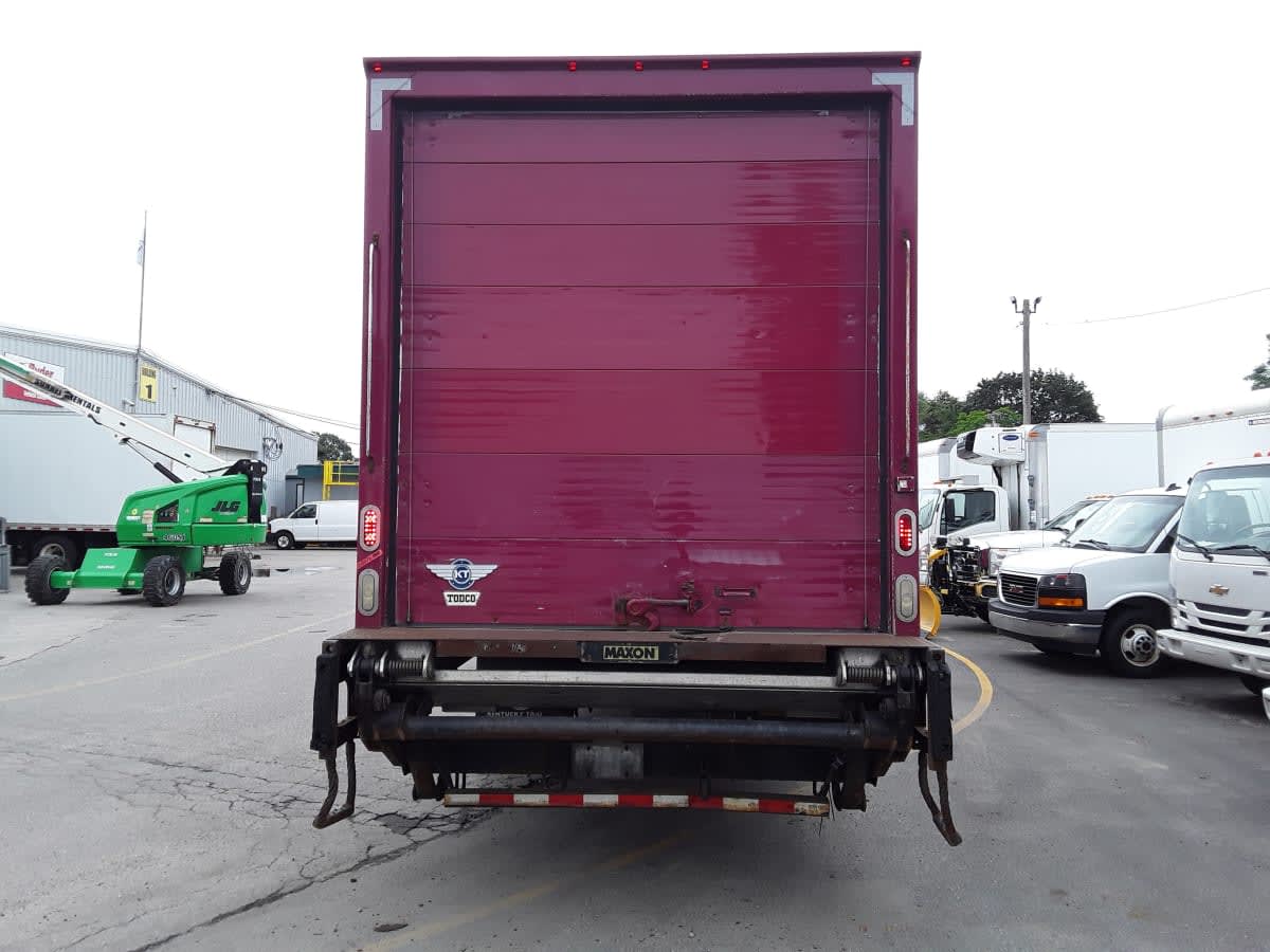 2016 Freightliner M2 106 358979