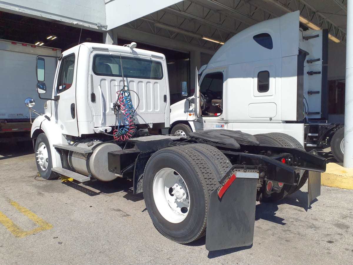 2016 Freightliner/Mercedes M2 112 359340