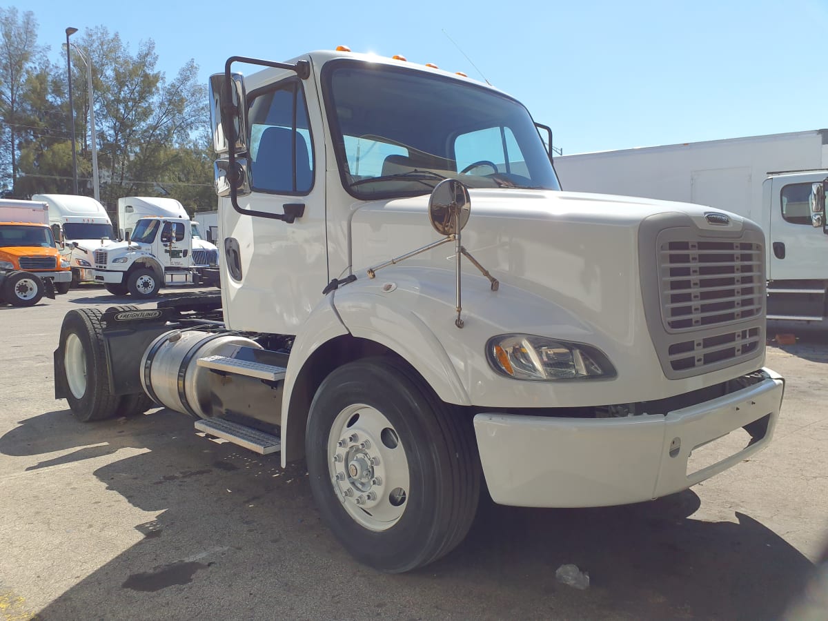 2016 Freightliner/Mercedes M2 112 359340