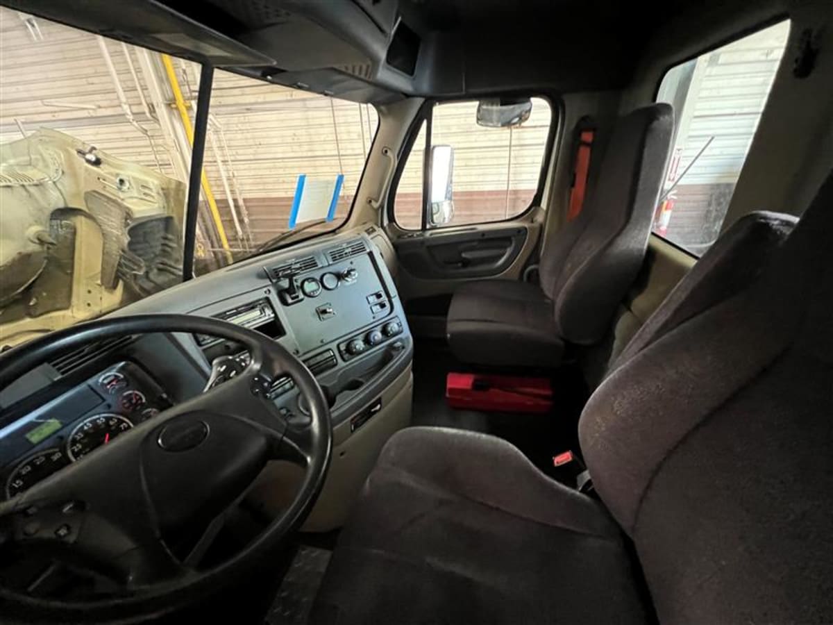 2016 Freightliner/Mercedes CASCADIA 125 359454