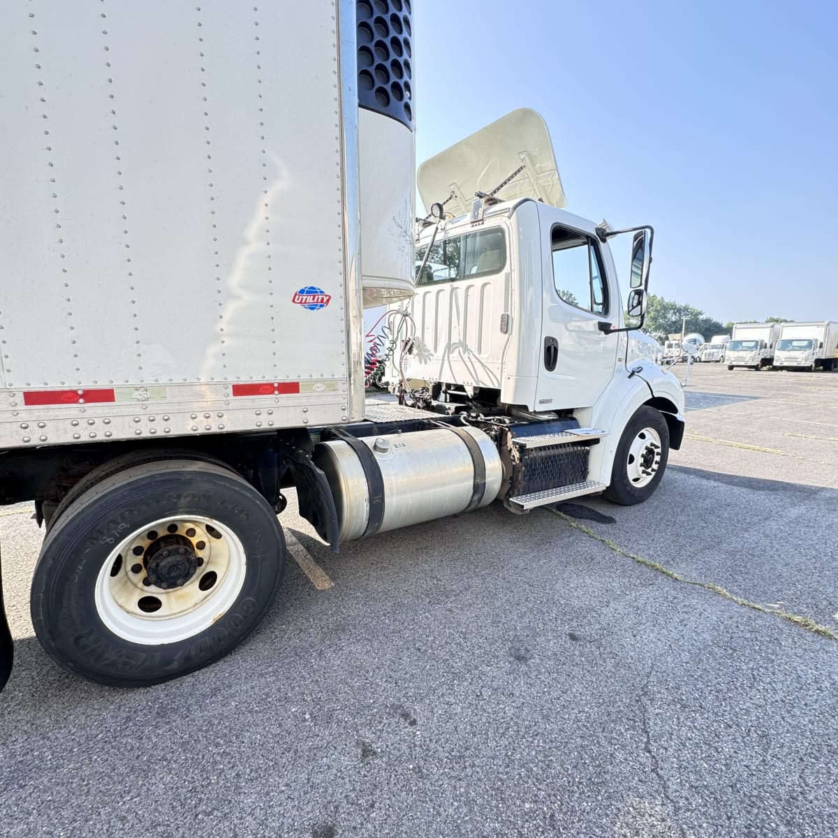 2012 Freightliner/Mercedes M2 112 359533