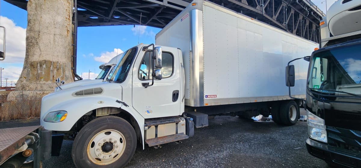 2016 Freightliner/Mercedes M2 106 359687