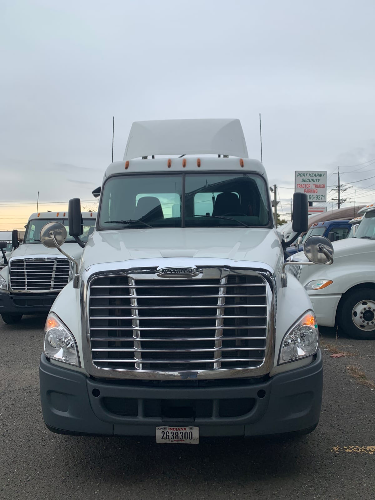 2016 Freightliner/Mercedes CASCADIA 125 359710