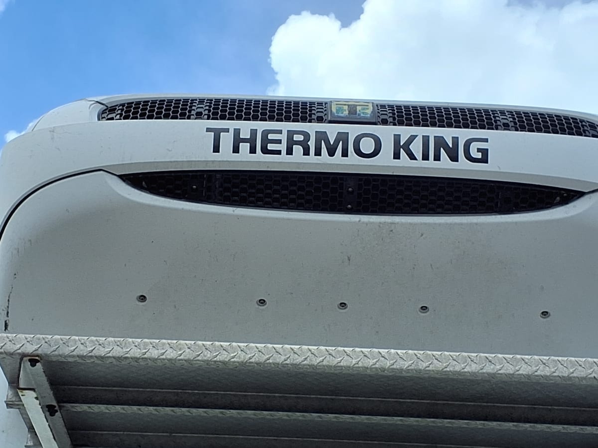 2016 Freightliner/Mercedes M2 106 360681