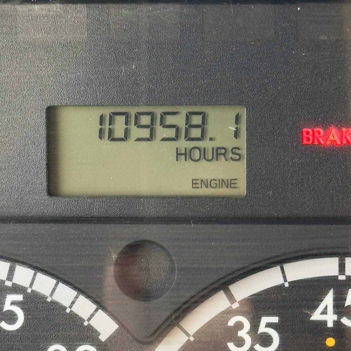 2016 Freightliner/Mercedes M2 106 361390