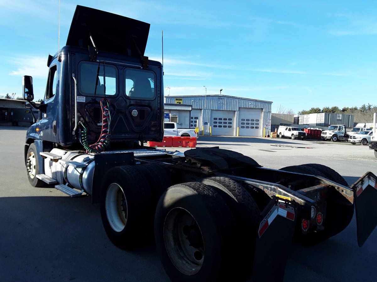 2016 Freightliner/Mercedes CASCADIA 125 361395