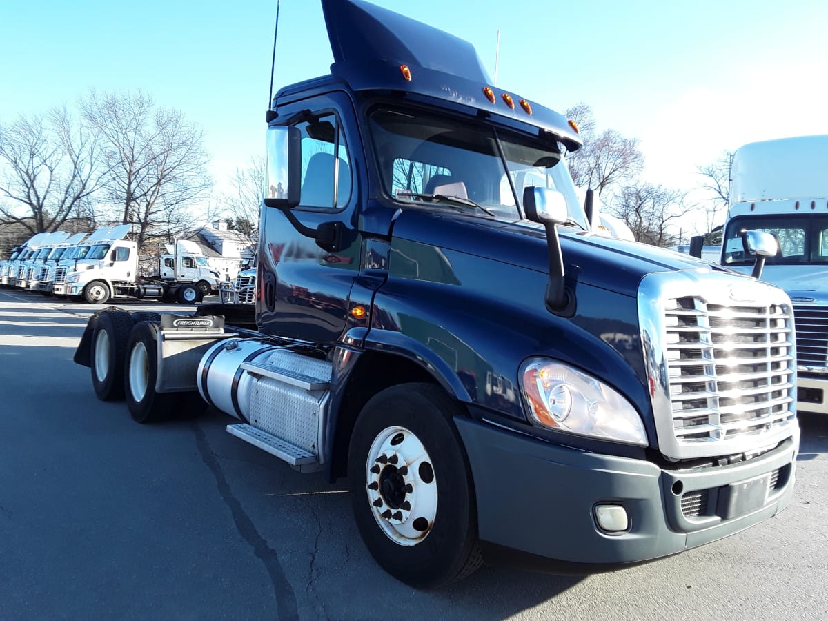 2016 Freightliner/Mercedes CASCADIA 125 361395