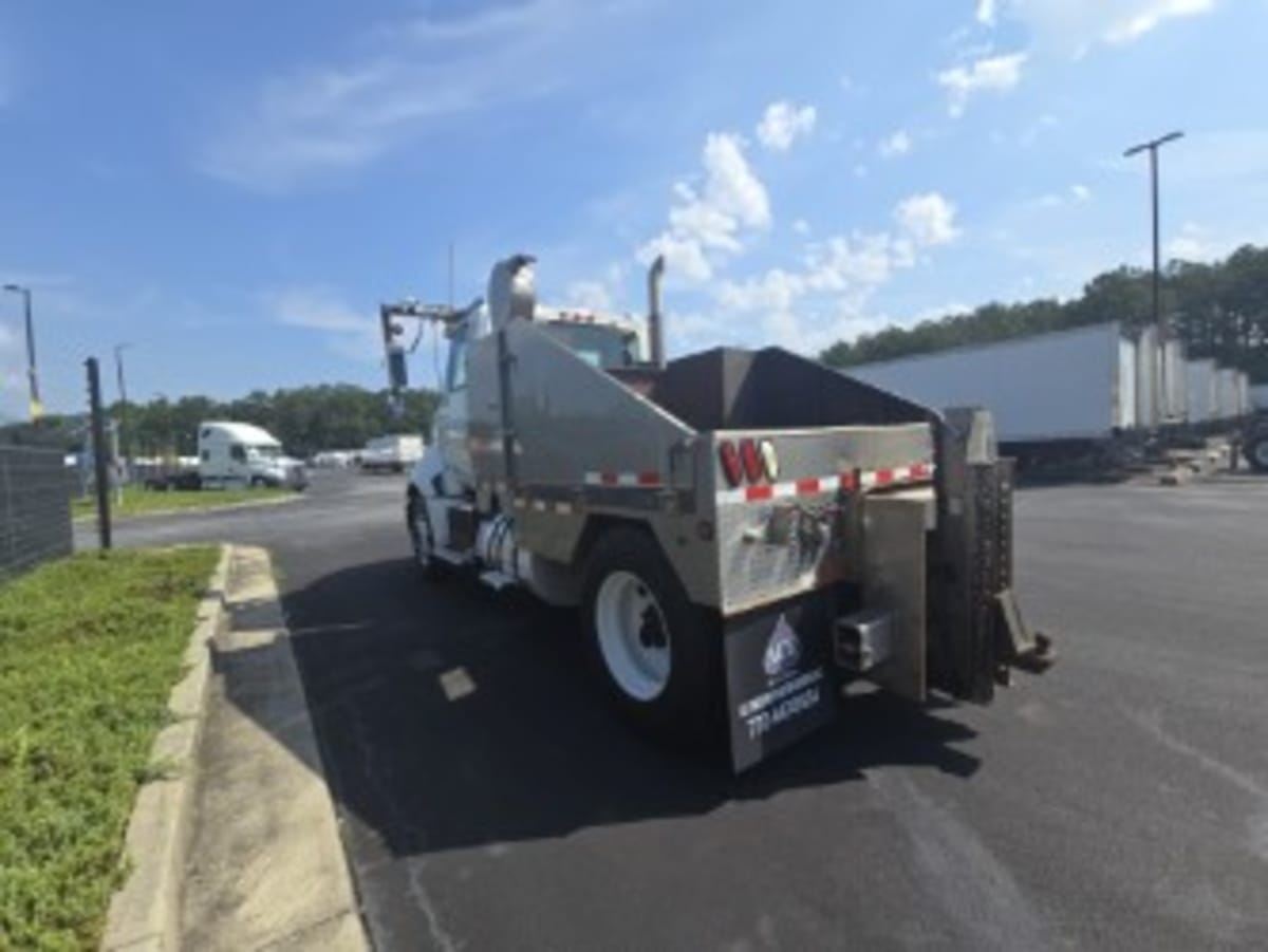2016 International ProStar in Atlanta, GA — photo 4