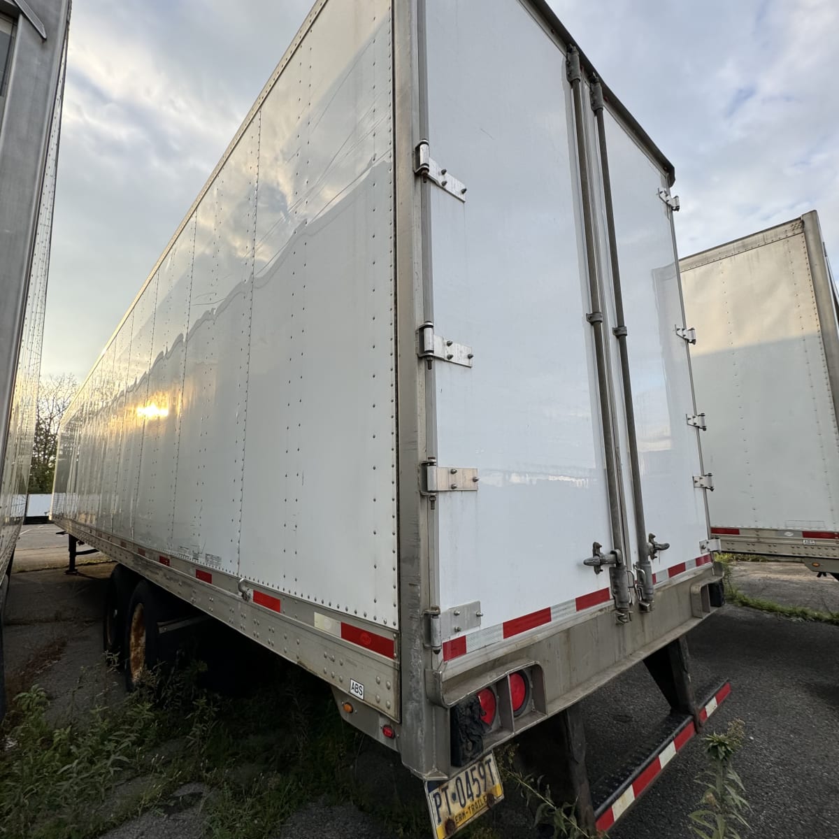 2012 Utility Trailers 4000DX 53/162/102 361912