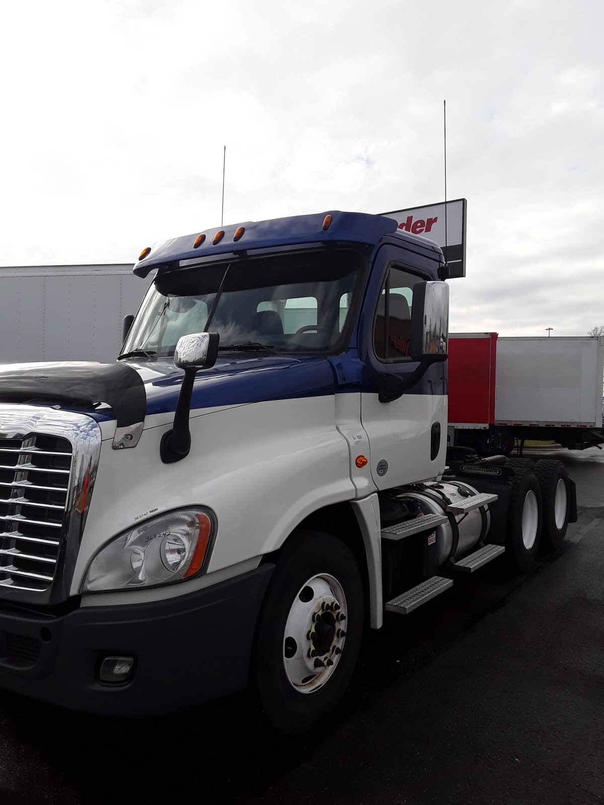 2016 Freightliner/Mercedes CASCADIA 125 363242