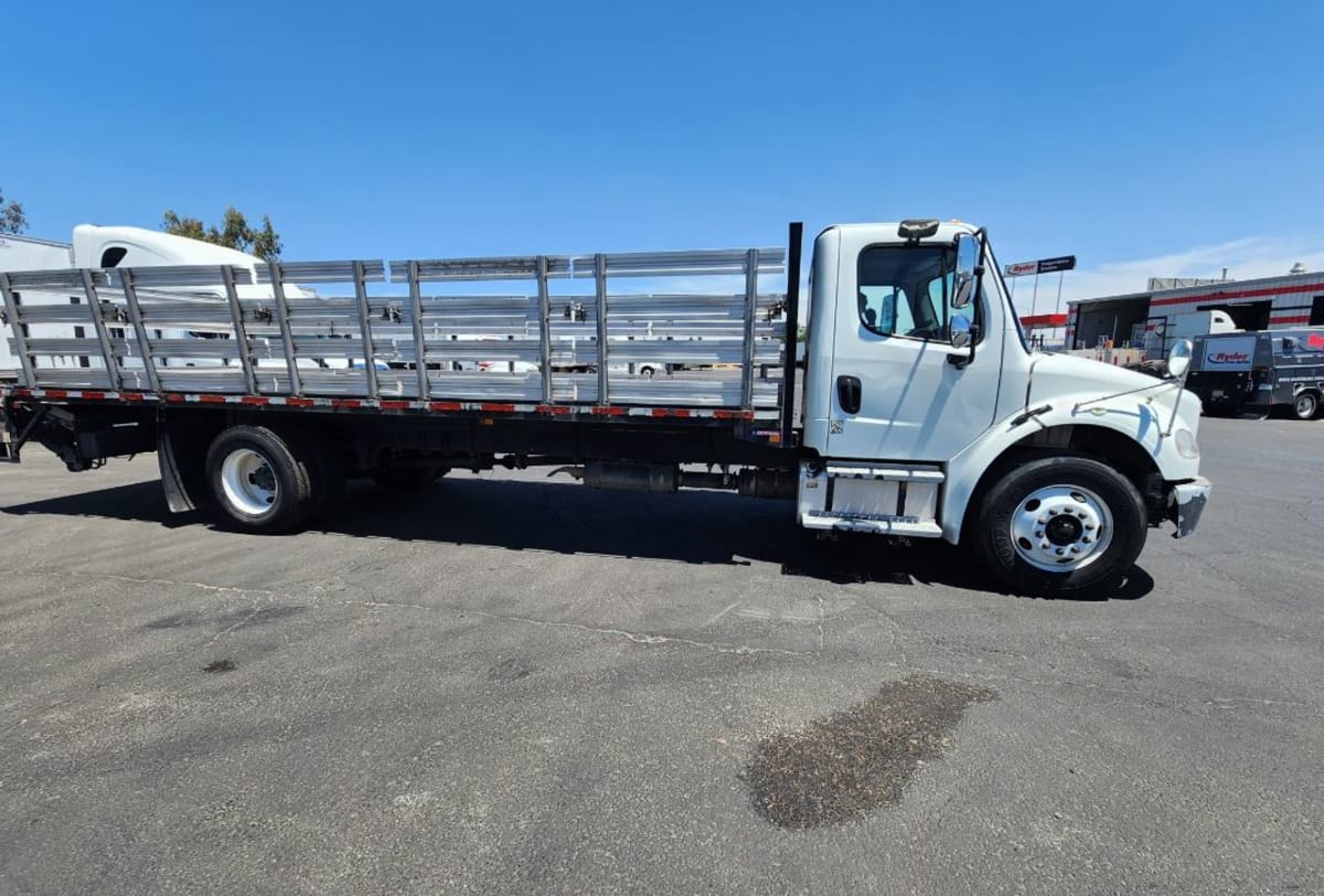 2016 Freightliner/Mercedes M2 106 363406