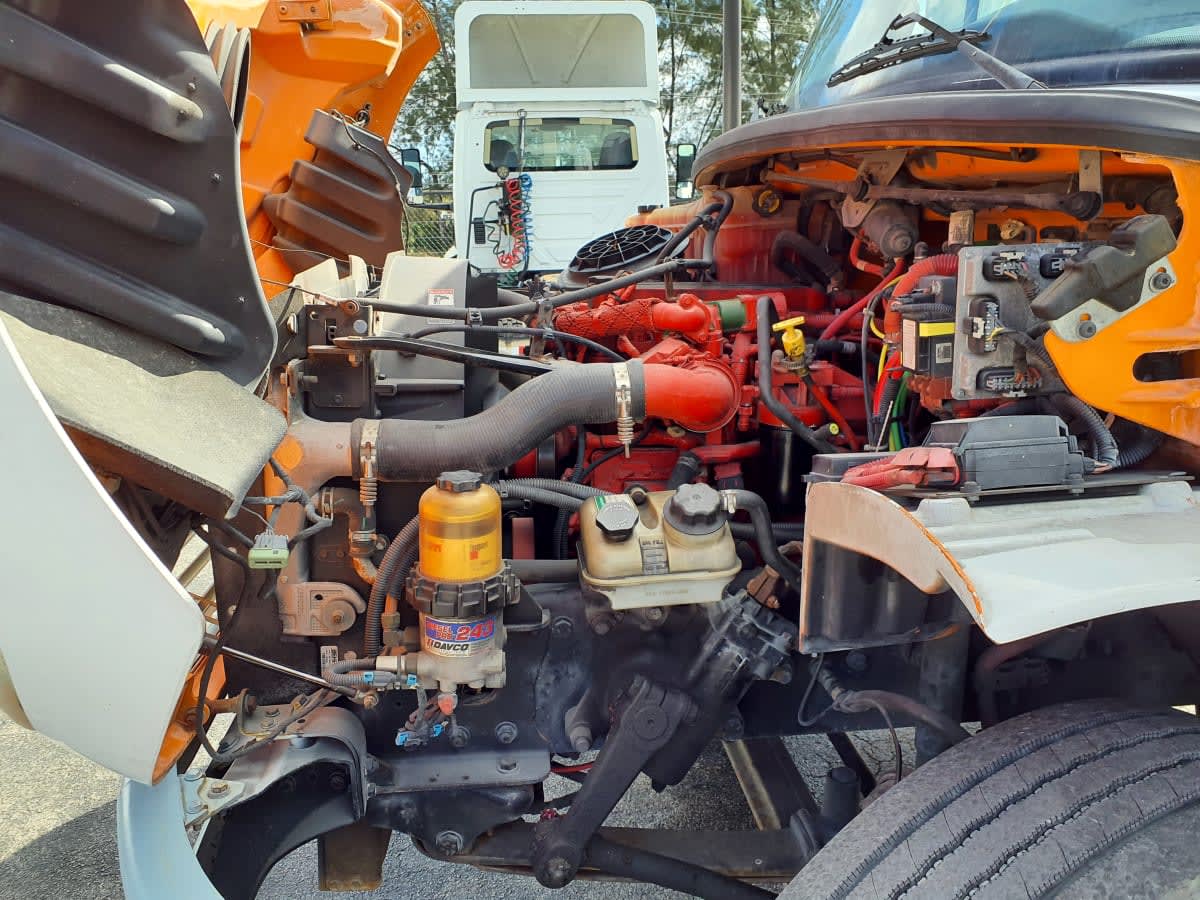 2016 Freightliner/Mercedes M2 106 363461