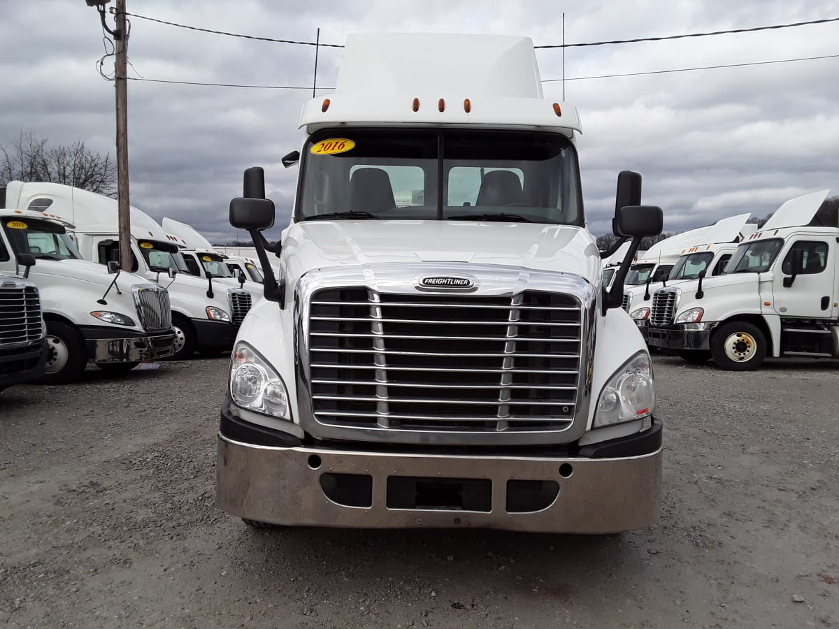 2016 Freightliner/Mercedes CASCADIA 125 363985