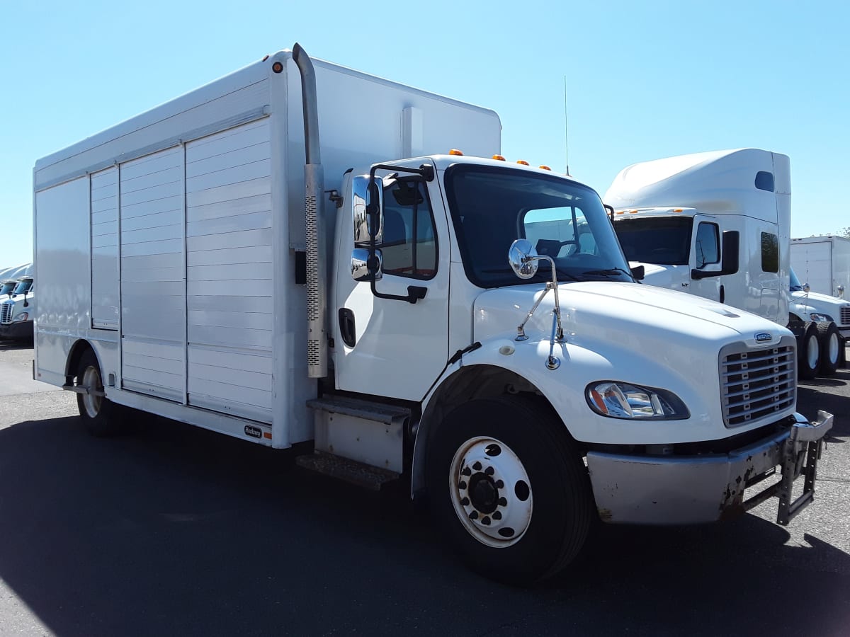 2016 Freightliner/Mercedes M2 106 366432