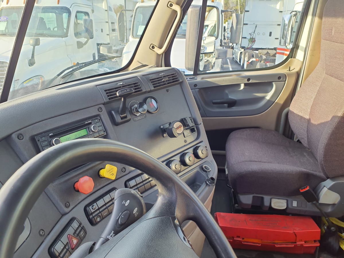 2016 Freightliner/Mercedes CASCADIA 125 366781